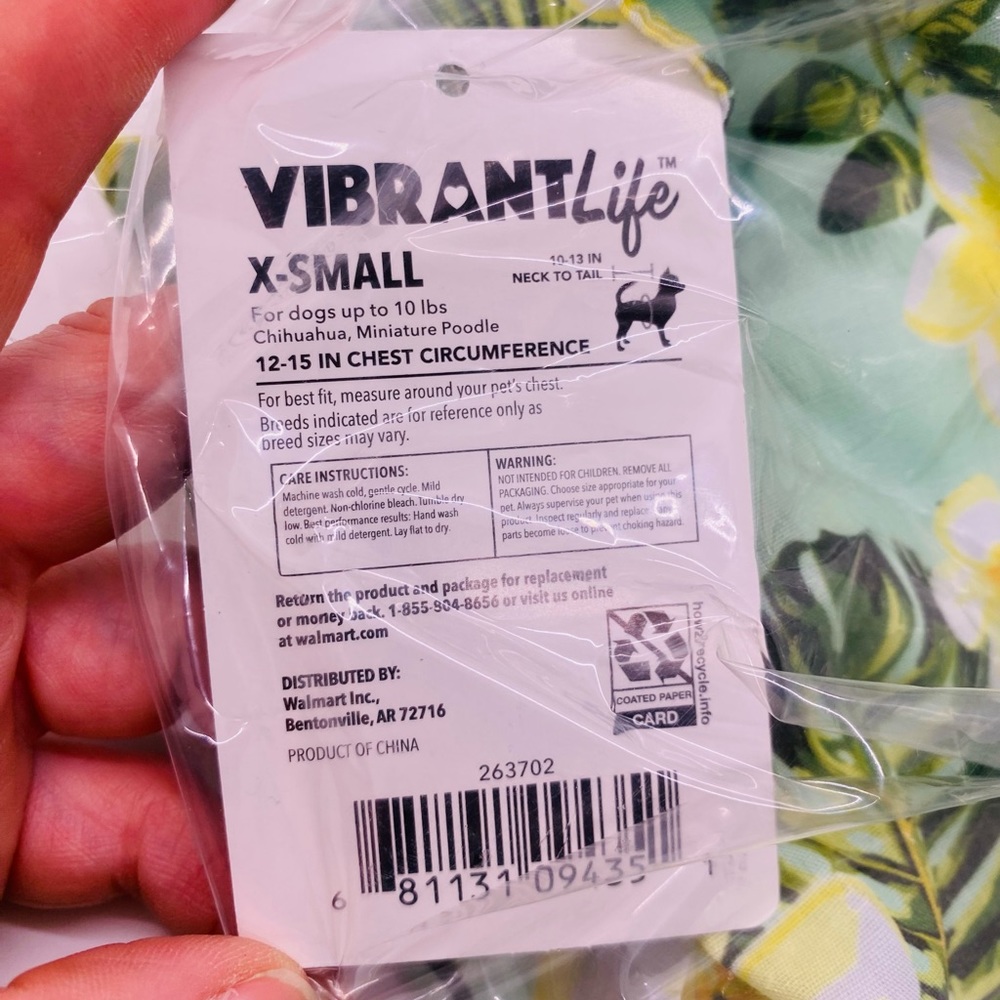 NWT Vibrant Life Camp Shirt for dogs various sizes - Picture 4 of 8